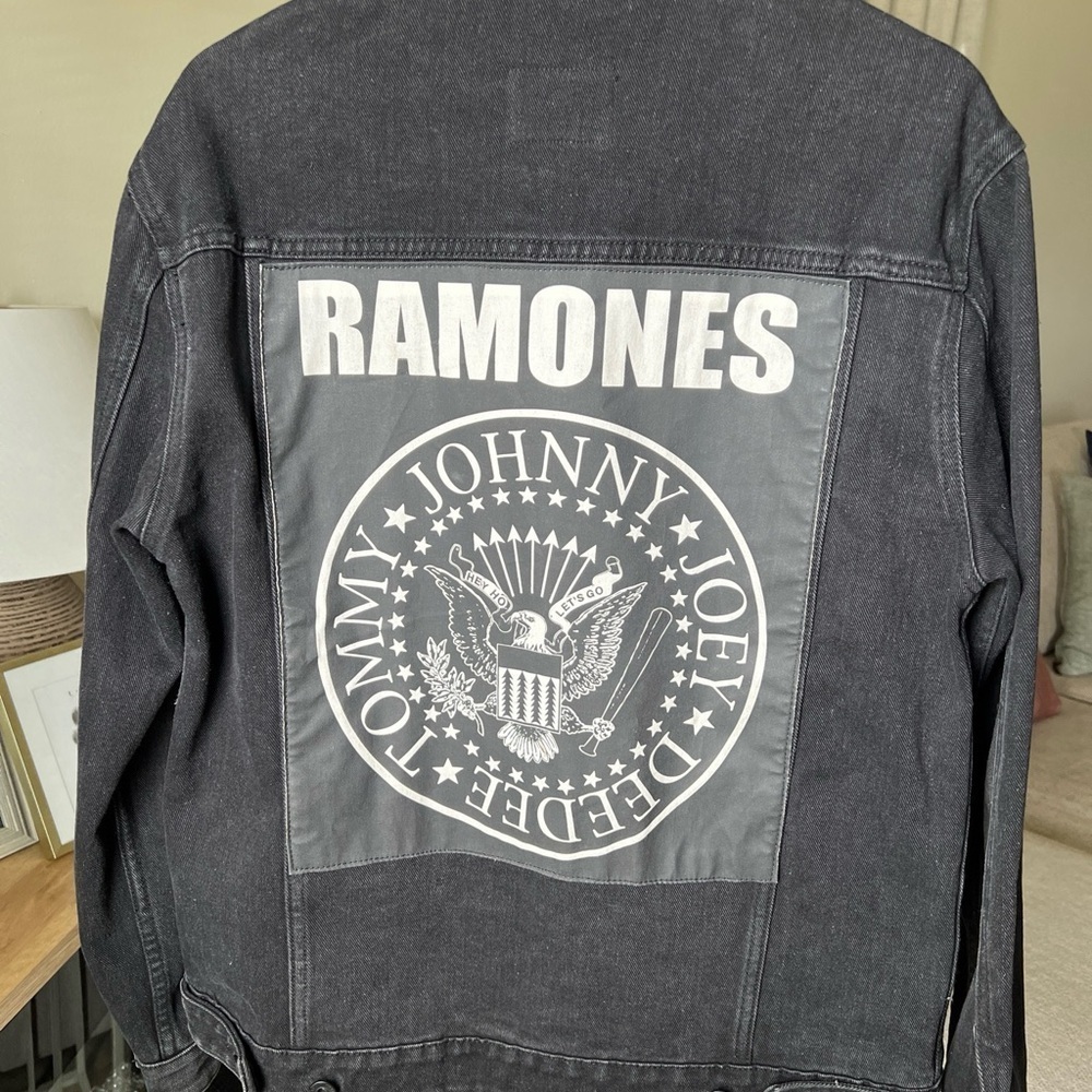 Ramones Vintage Style Black Jean Jacket Size XS